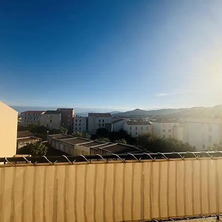 2 Pieces Avec Terrasses A 650m De La Plage, Parking Privatif Inclus - L'ile-rousse - Fr-1-63-348 Appartement