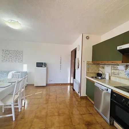 Appartement 2 Pieces Avec Terrasses A 650m De La Plage, Parking Privatif Inclus - L'ile-rousse - Fr-1-63-348 LʼÎle-Rousse