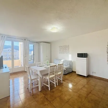 Appartement 2 Pieces Avec Terrasses A 650m De La Plage, Parking Privatif Inclus - L'ile-rousse - Fr-1-63-348 LʼÎle-Rousse